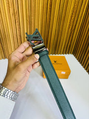 42 LV LOUIIS VUITTON PREMIUM QUALITY AUTOMATIC LOCK BELT