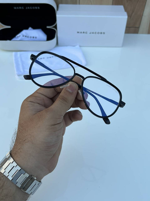 Marc_jacobs_98286_black_plano