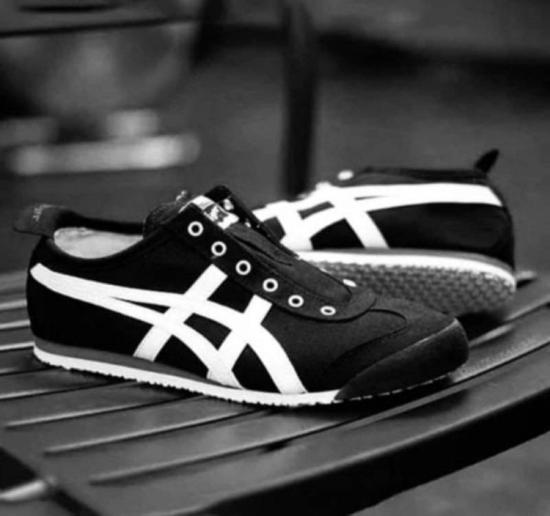 Onitsuka Tigar Slip On Black White