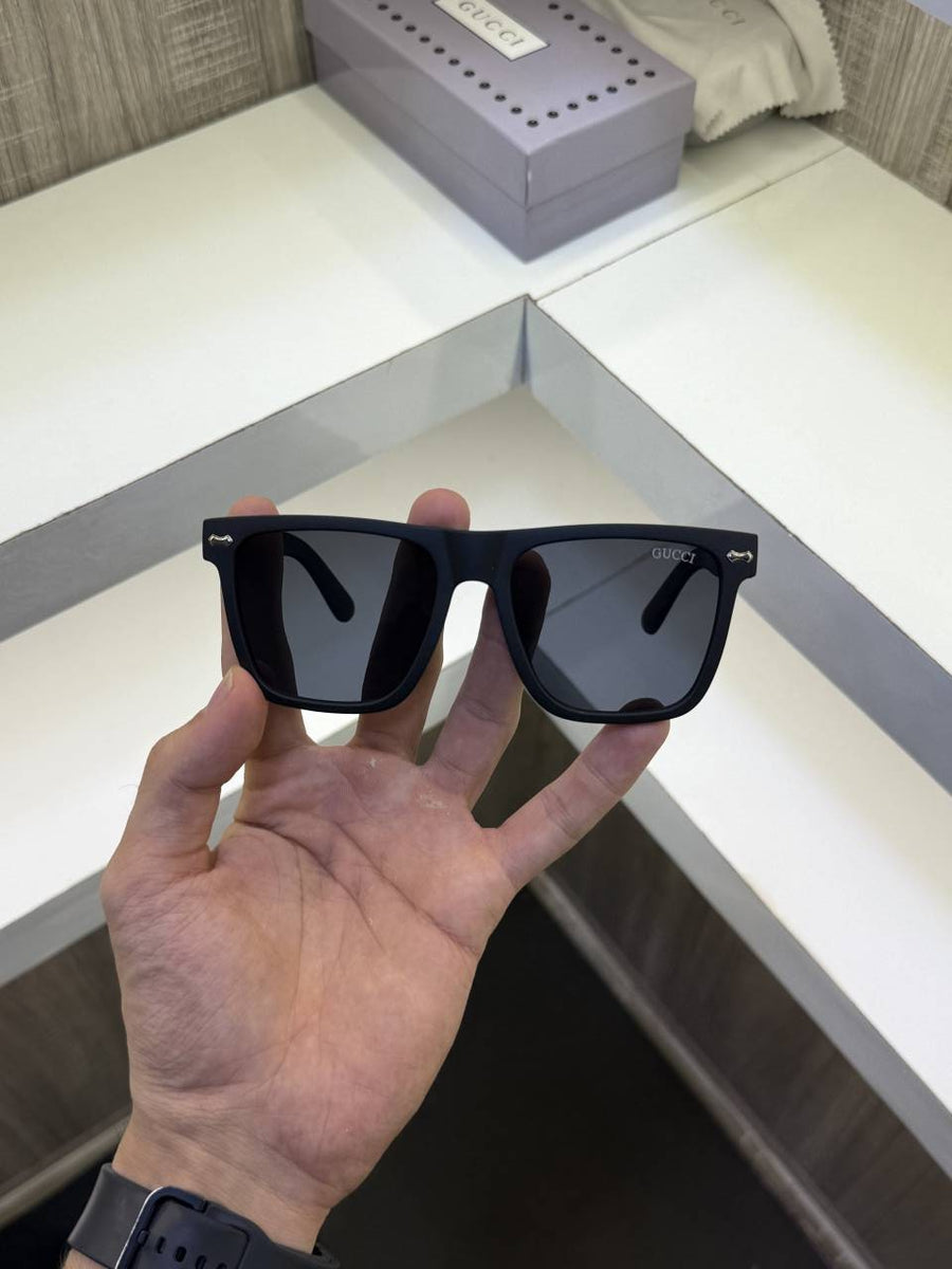 Gucci 1390 Matt black