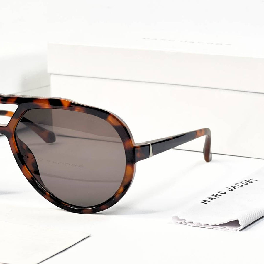 Marc jacob 18099 tiger black