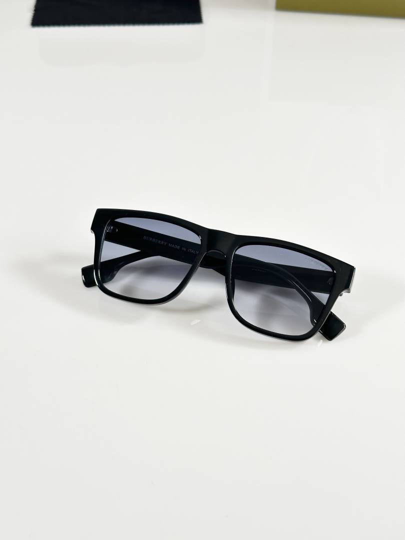 Burberry_4458_Black_Blue