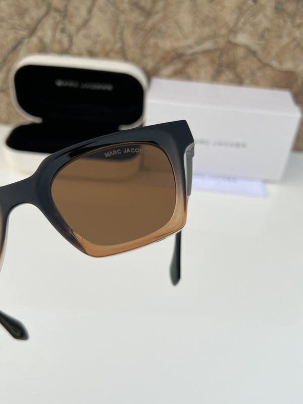 Marc_jacobs_5168_black_brown