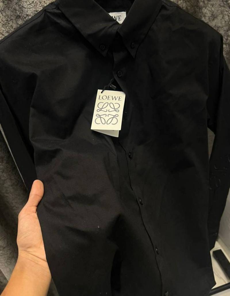 LOEW-xE IMPORTED STORE ARTICLE SHIRT