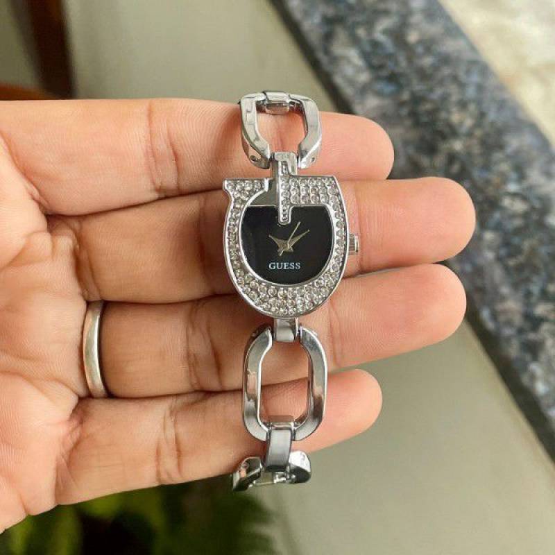 Guess s For Her 587