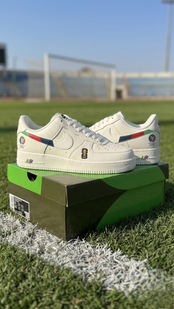 Nike AIRFORCE 1 LOW FIFA EDITION 2026