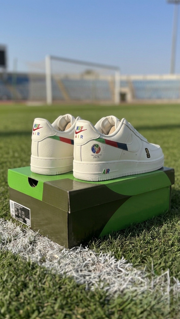 Nike AIRFORCE 1 LOW FIFA EDITION 2026