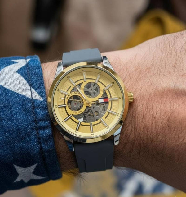Tommy Hilfigar Automatic - J66