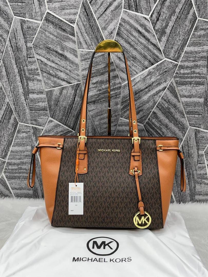Michael_Kors_Voyager_Tote_Premium_Highend_With_DustCover