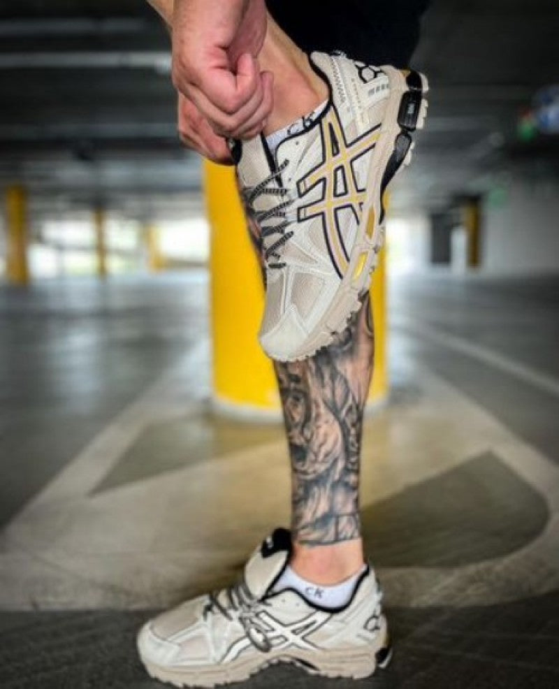 Asics Gel Kahana 8 Beige
