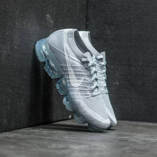 Nike Air VaporMax Flyknit Grey