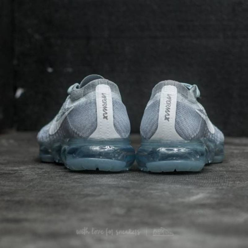 Nike Air VaporMax Flyknit Grey