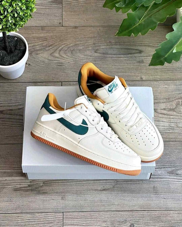 Nike AirForce 1 Hamava 1070