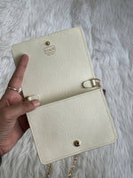 Coach_122_White_ChainOnWallet_With_OriginalBox_DustCover_BrandCard
