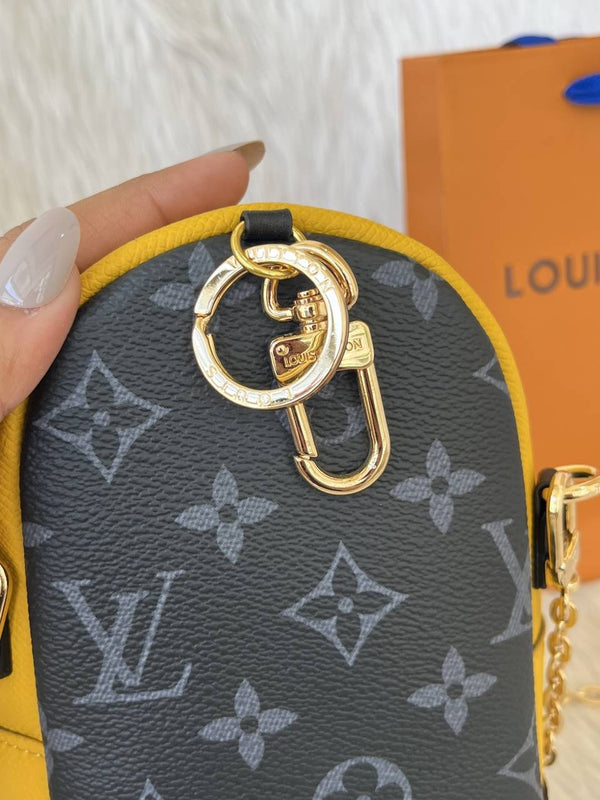 Louis Vuitton X Minion PhoneBag With Original CarryBag