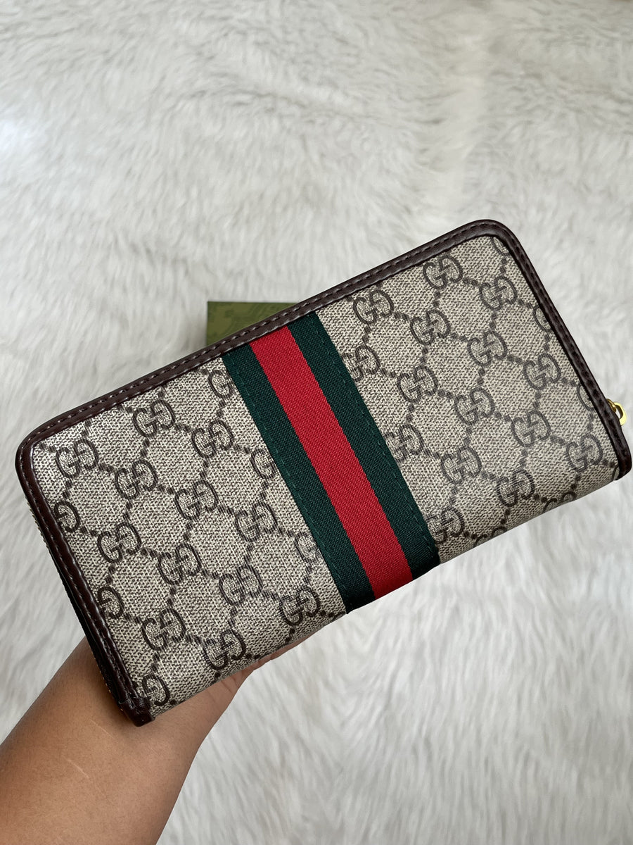 Gucci_88_Zippy_Wallet_With_Original_Box