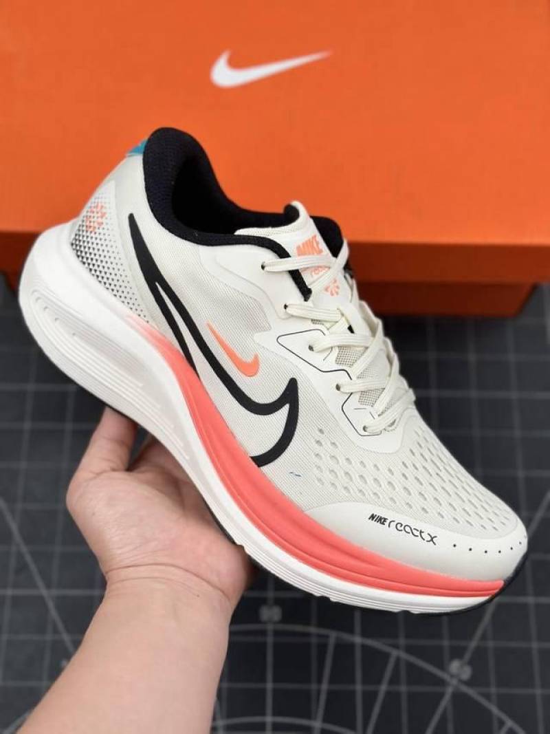 Nike Zoom React X Pegasus Multi
