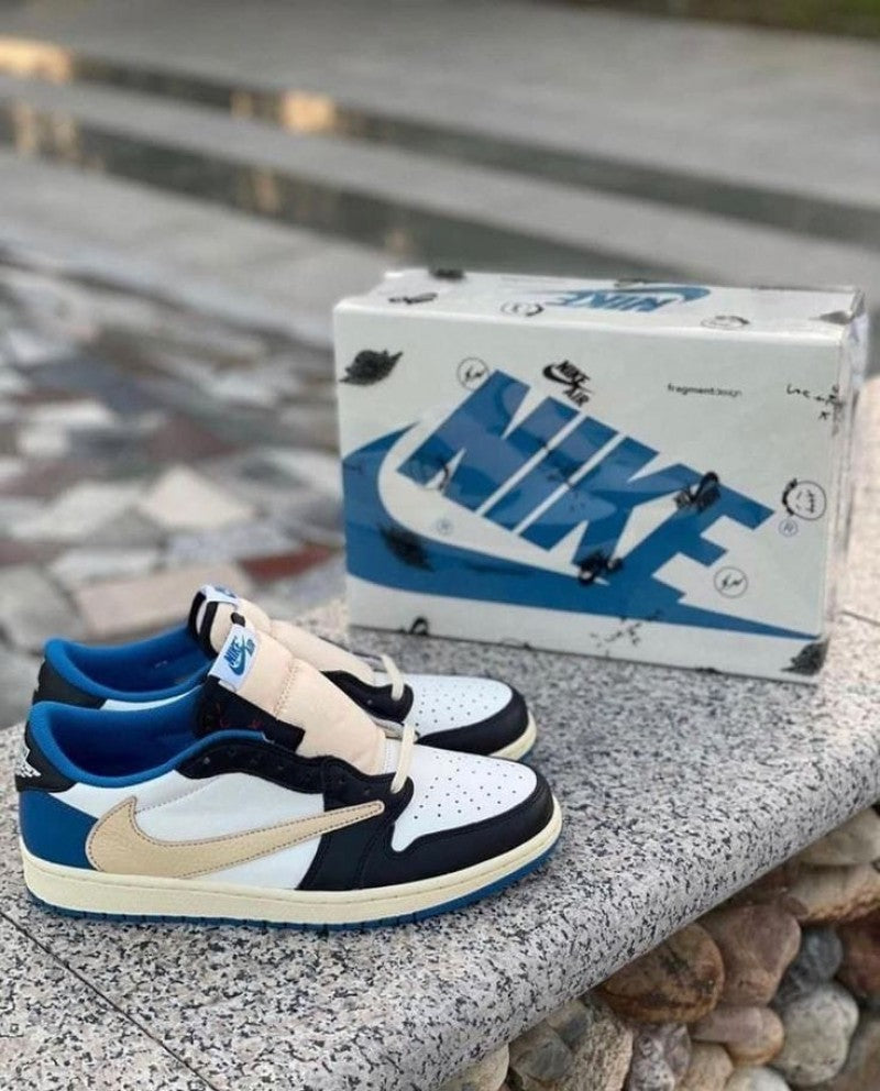 Nike Air Jordan 1 X Travis Scott Fragment SEMI UA...