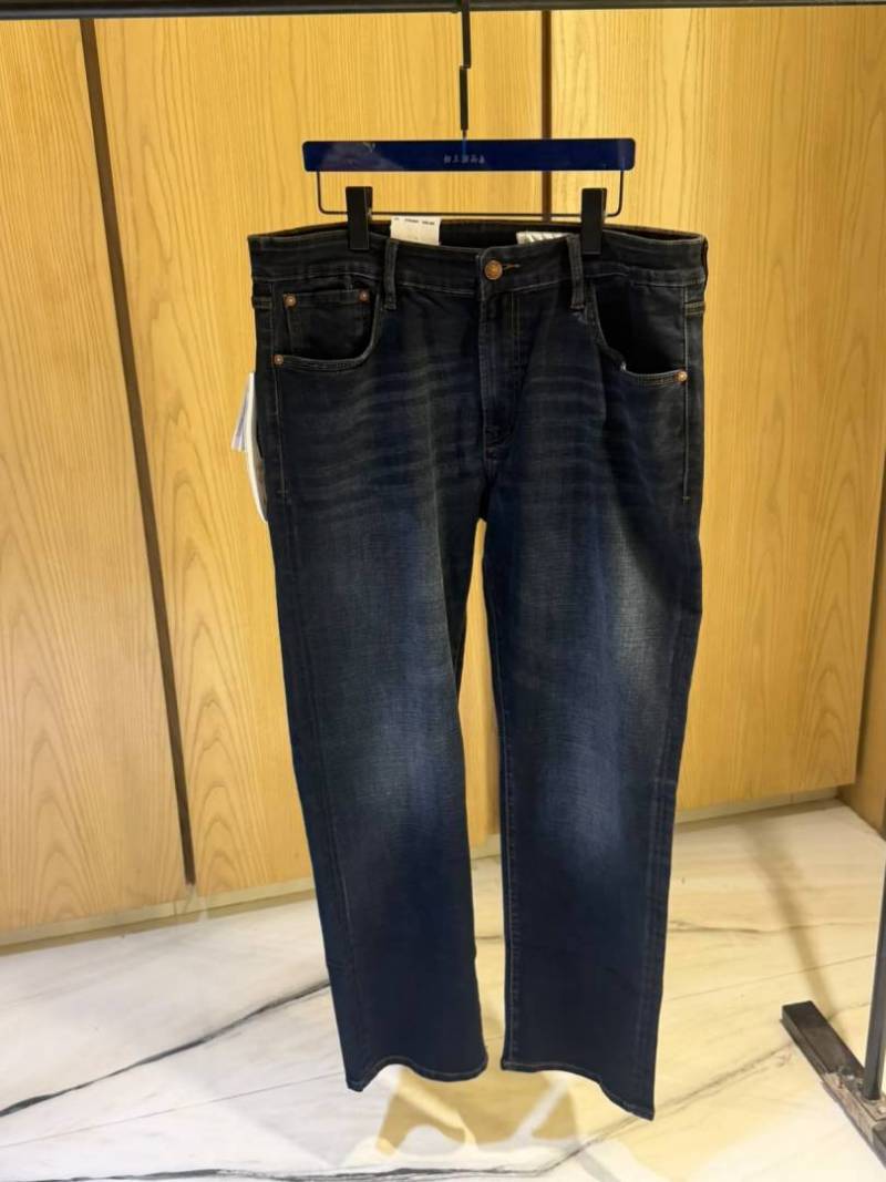 Armaxni Exchange xIMPORTED STORE ARTICLE JEANS