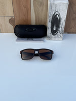 Oakley_3338_brown