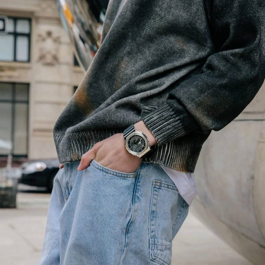 Casio g shock gm2100 black silver Black