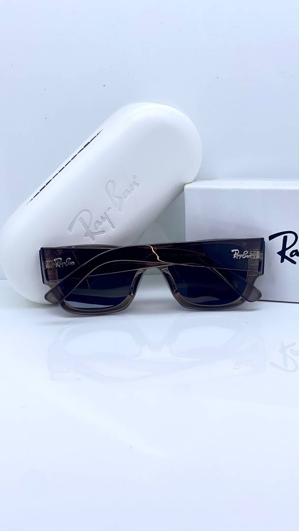 Ray-Ban 0947 grey black