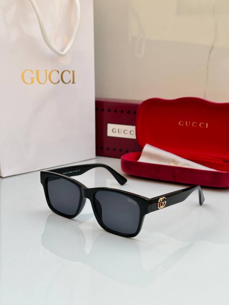 Gucci_10_black
