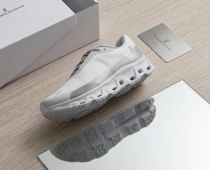 On x Post Archive Faction (PAF) Cloudmonster Hype Grey