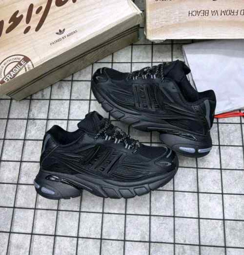 The Pharrell X Adiddass Virgina Adistar JellyFish Black 793