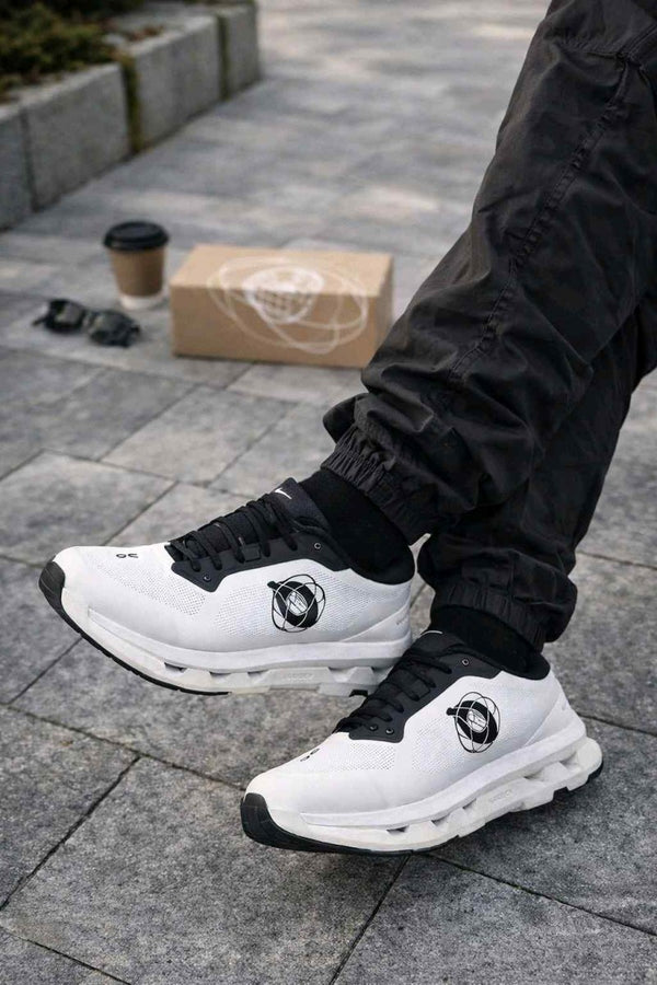 Kith x On Cloudzone White Black 2012