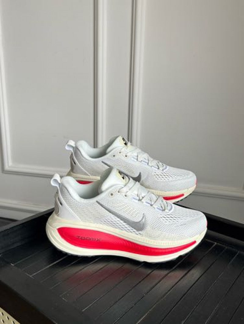 E zoom vomero 18 siren red