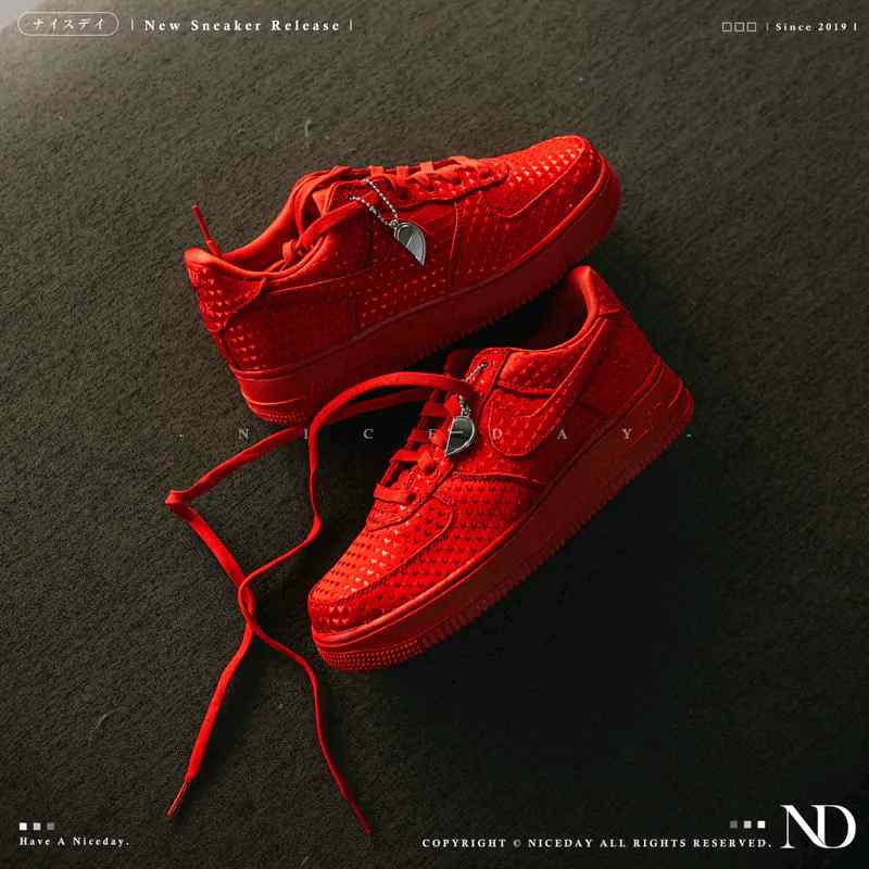 Nike AIR FORCE 1 RETRO VALENTINES DAY