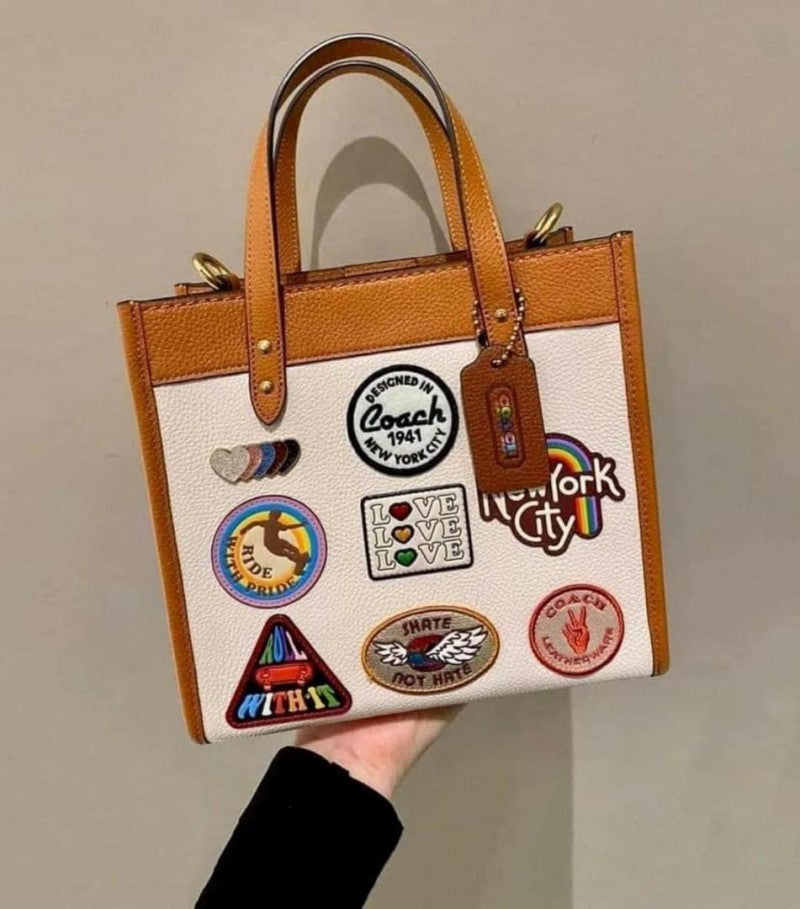 Coach_Field_Tote_Sticker_NewYork_Edition_DoubleBox