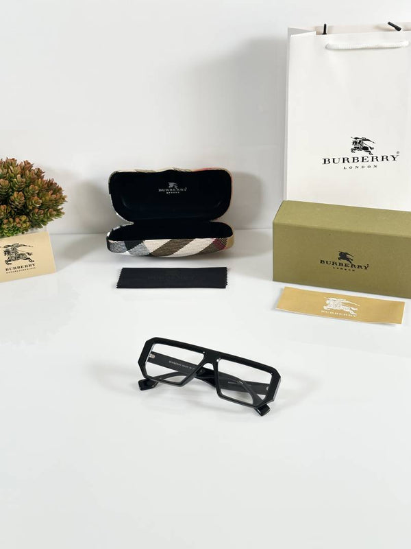 Burberry 4366 Black White Frame