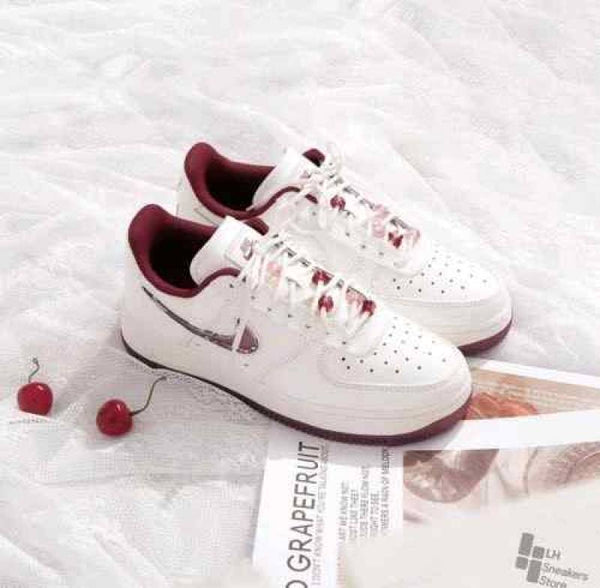 Airforce 1 low valentine for women