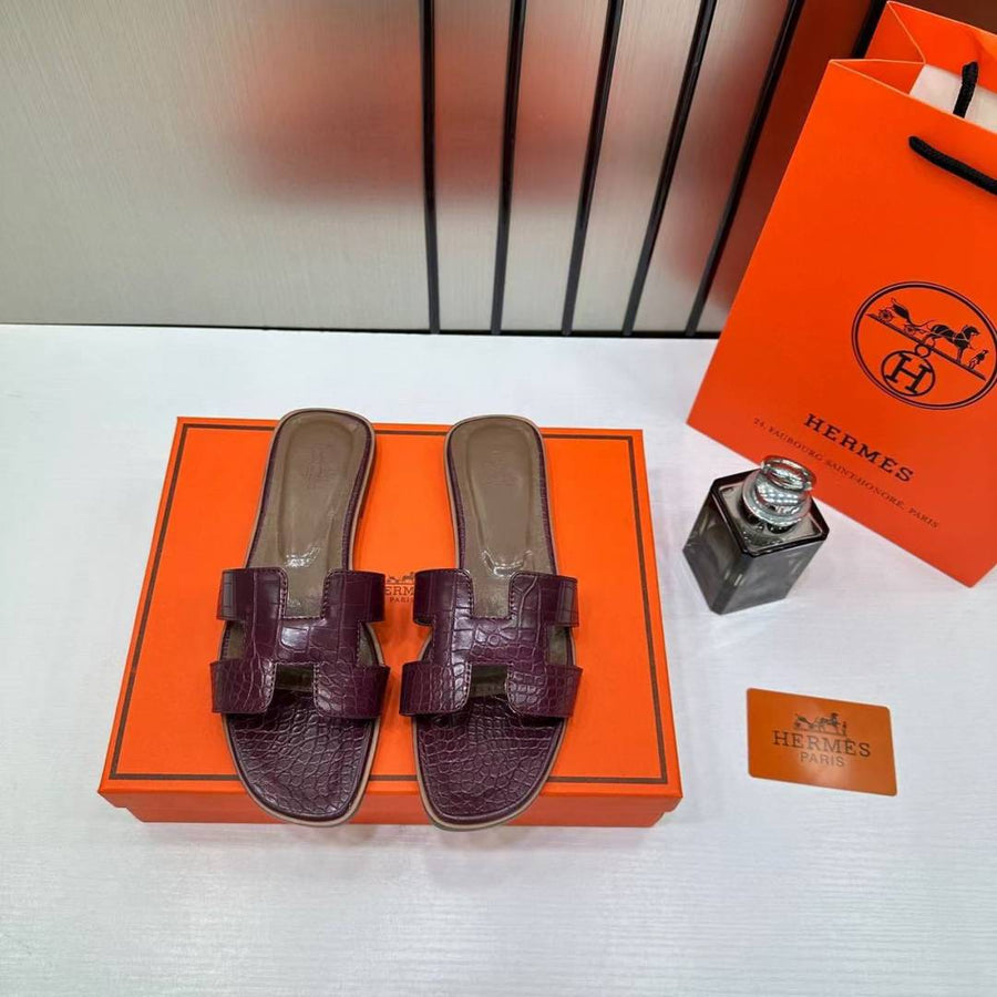 Hermes Paris Oran Flats Croc Leather White For Her With OG Box & Carry Bag Maroon Slide