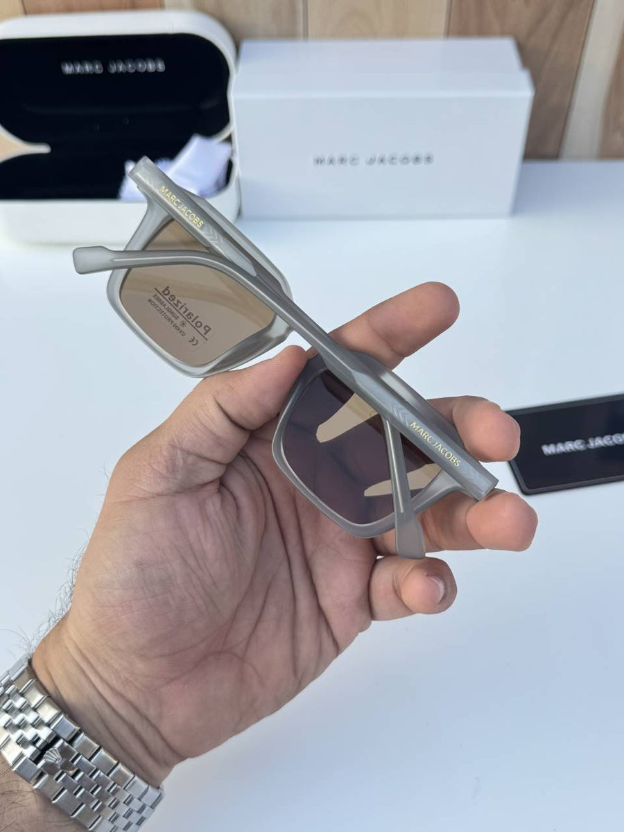 Marc_jacobs_3271_grey_brown