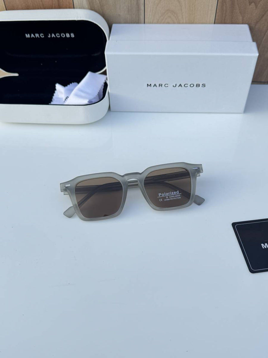 Marc_jacobs_3271_grey_brown