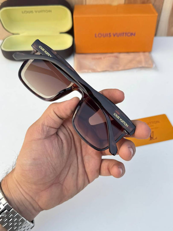 Louis Vuitton_6001_tiger_brown