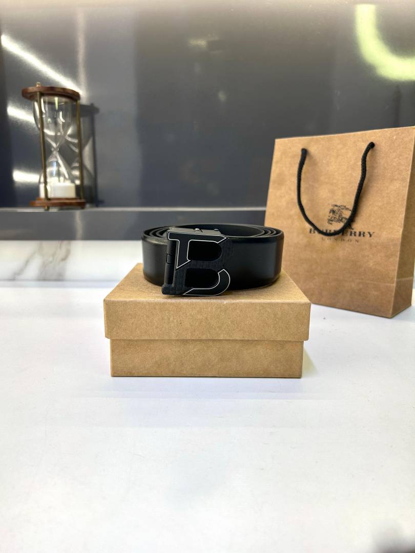 Burberry Black Grey Belt Fa 743