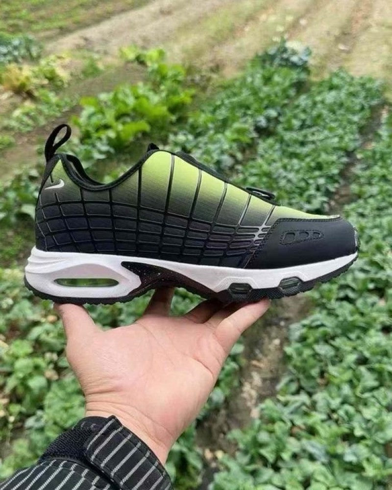 Nike_airmax_sanders