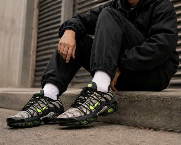 Nike Airmax Plus Utility Tan Volt 2387