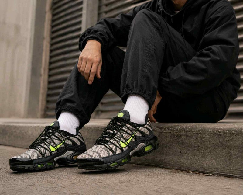 Nike Airmax Plus Utility Tan Volt 2387