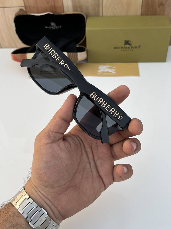 Burberry_wayfero_4358_full_black