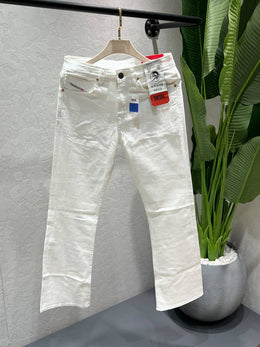 Diesel White Bootcut Fit Premium Imported Fabric Denim with Back pockets Design 4593