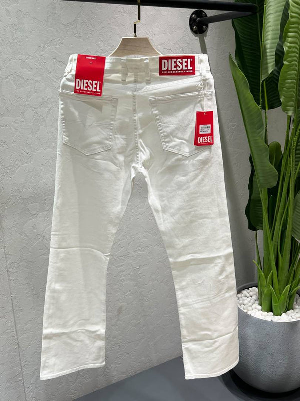 Diesel White Bootcut Fit Premium Imported Fabric Denim with Back pockets Design 4593
