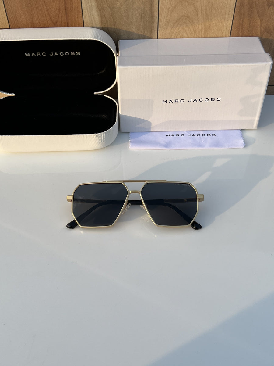Marc_jacobs_510_gold_black