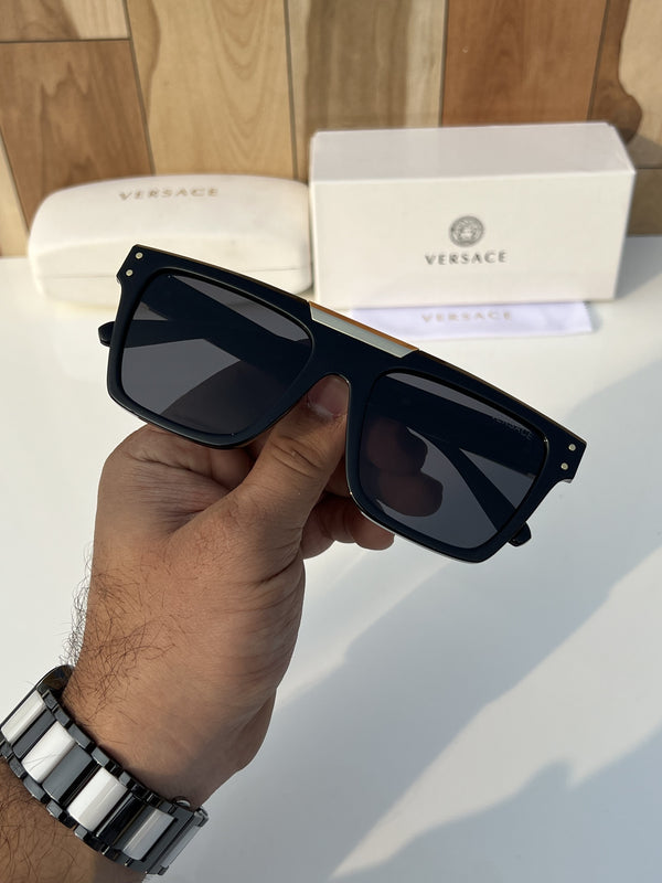 Versace_216_full_black