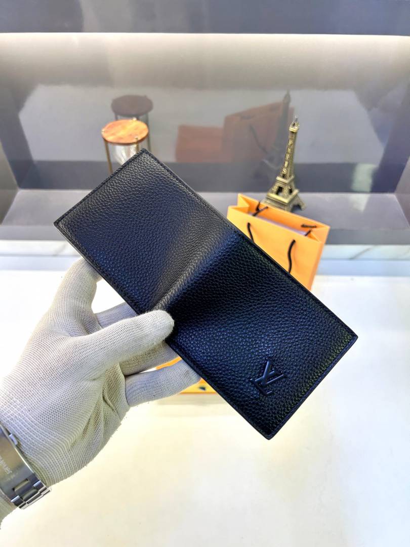 Louis Vuitton Black Premium Quality Wallet Fa 633