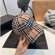 Burberry_NoReturn_Gold_Equestrian_Knight_Monogram_Premium_Unisex_Cap_(With_Safety_Box)